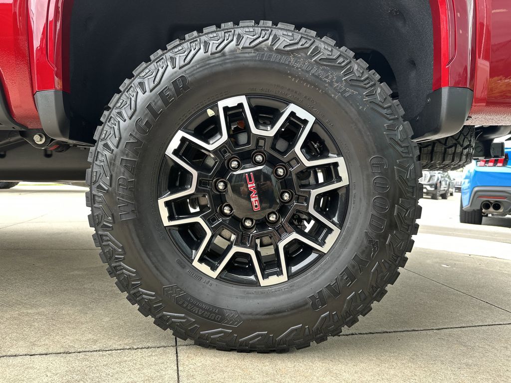 new 2025 GMC Sierra 2500HD car, priced at $93,136