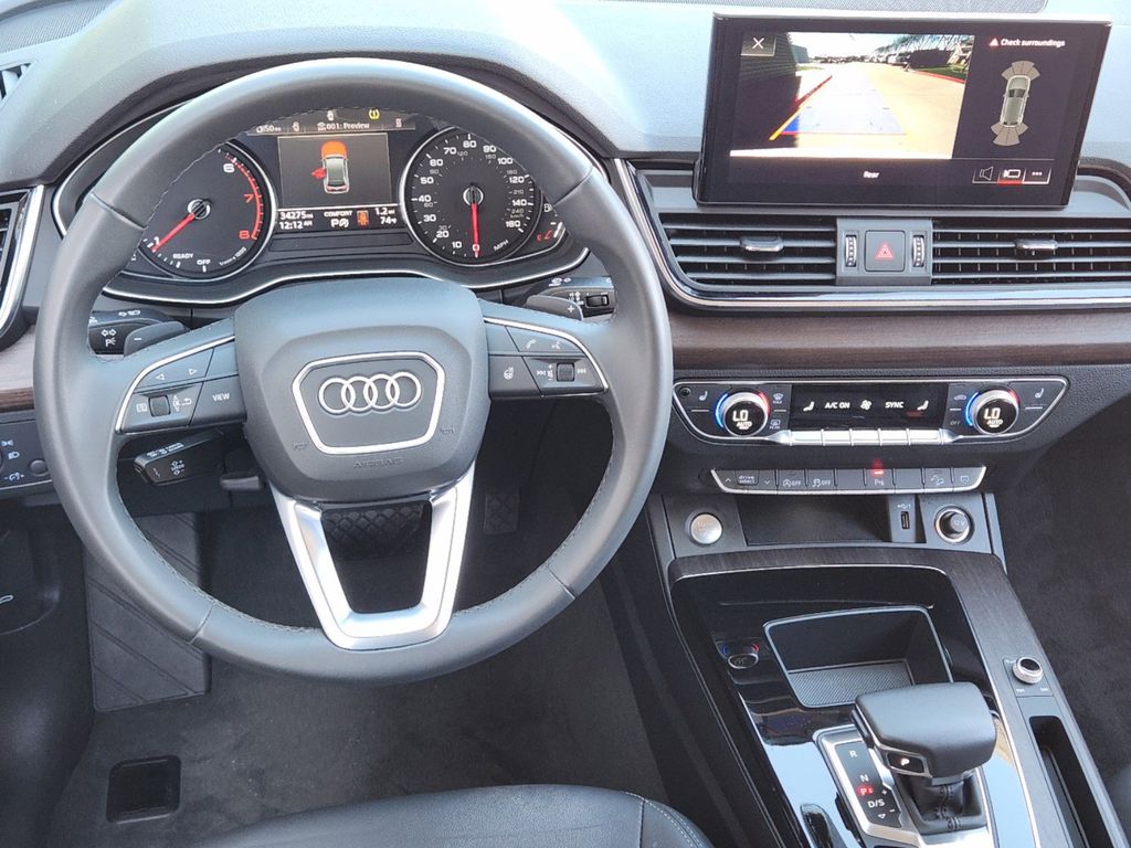 new 2025 Audi Q5 car, priced at $50,250