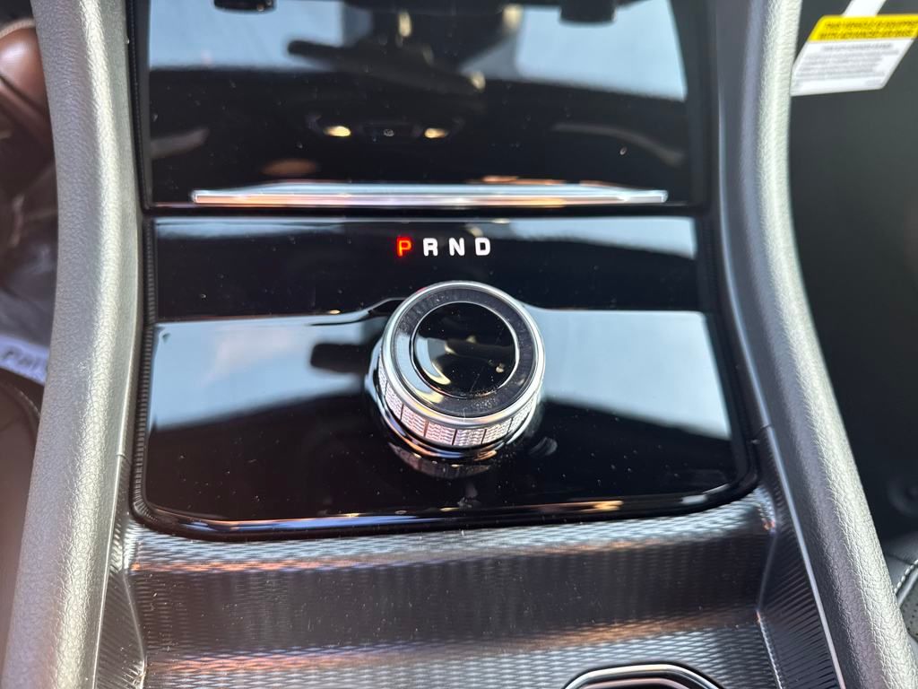 new 2025 Jeep Grand Cherokee car, priced at $42,290