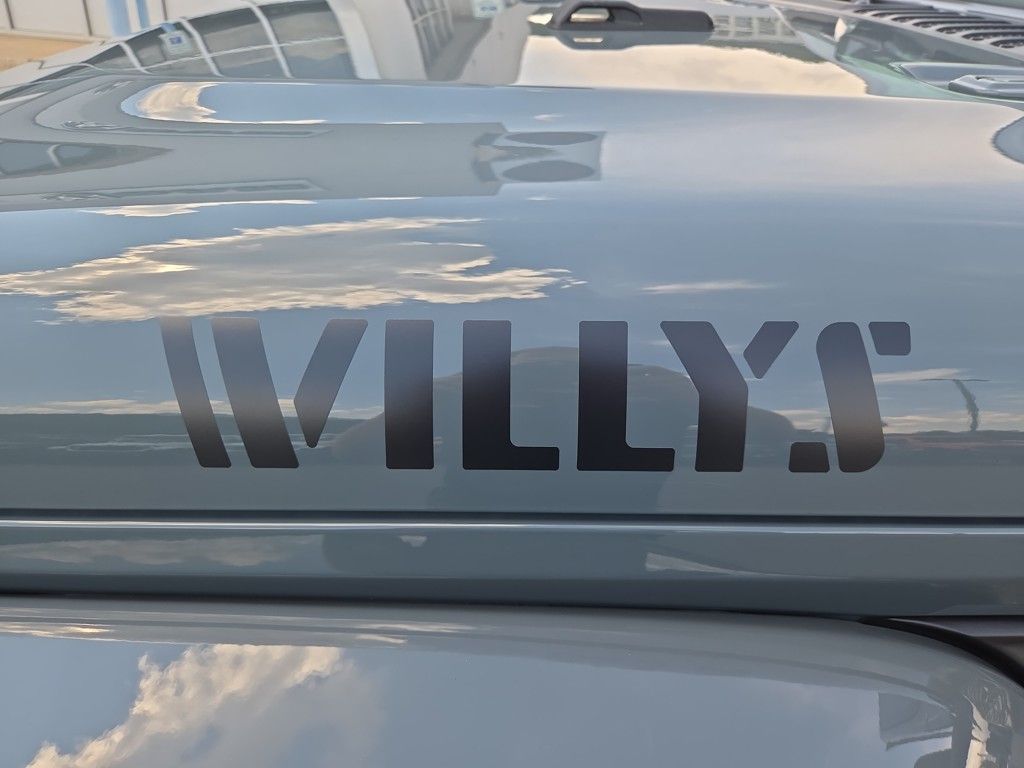new 2025 Jeep Gladiator car, priced at $47,641