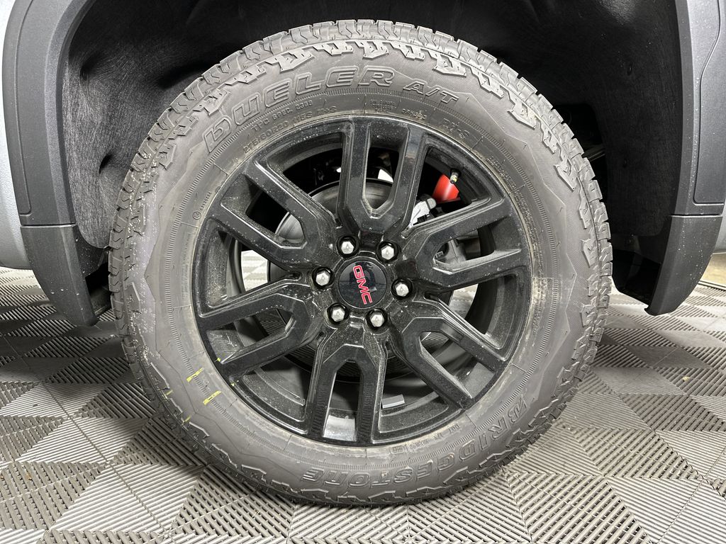 new 2025 GMC Sierra 1500 car, priced at $60,224