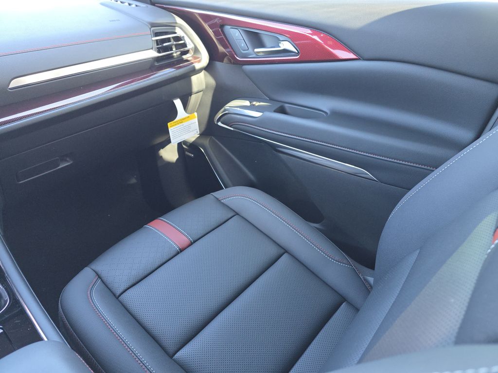 new 2026 Chevrolet Traverse car, priced at $56,295