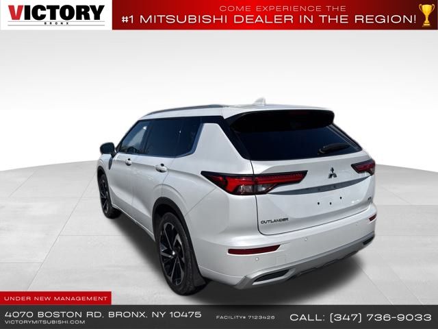 used 2022 Mitsubishi Outlander car, priced at $24,329