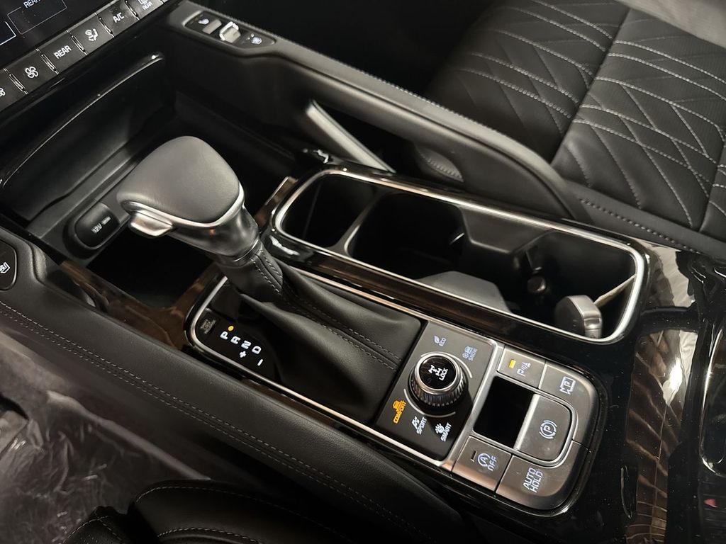 new 2025 Kia Telluride car, priced at $53,352