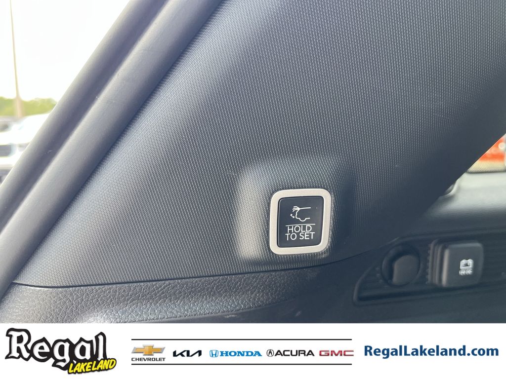 used 2023 Jeep Grand Cherokee car, priced at $31,594