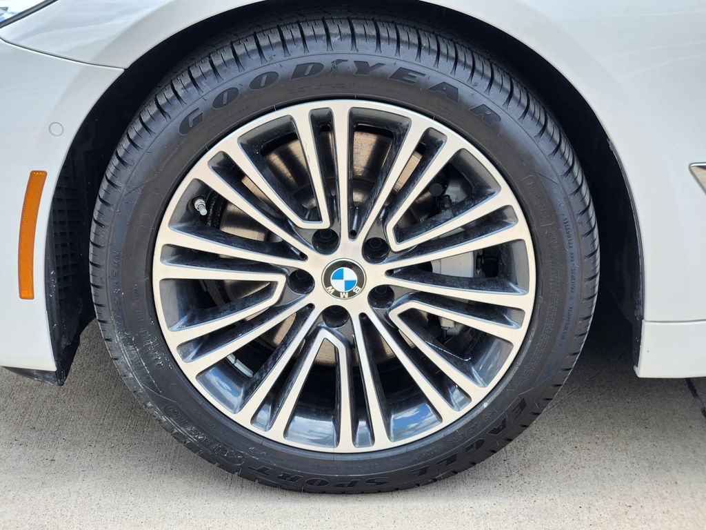 used 2020 BMW 5-Series car, priced at $22,642