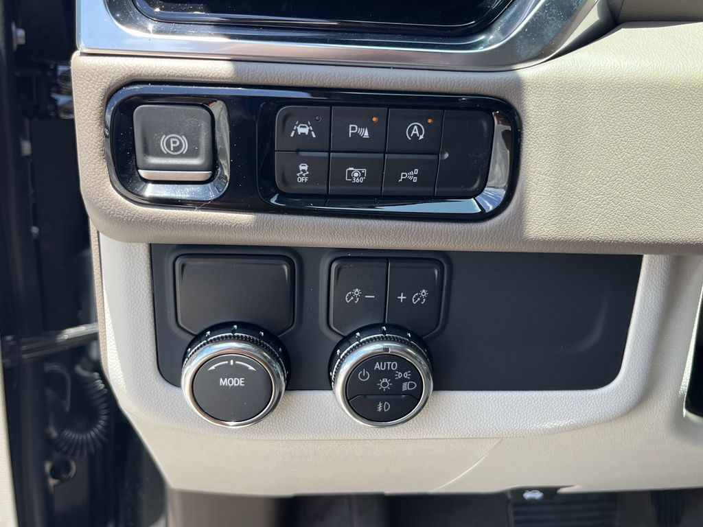 new 2025 GMC Yukon XL car, priced at $84,760