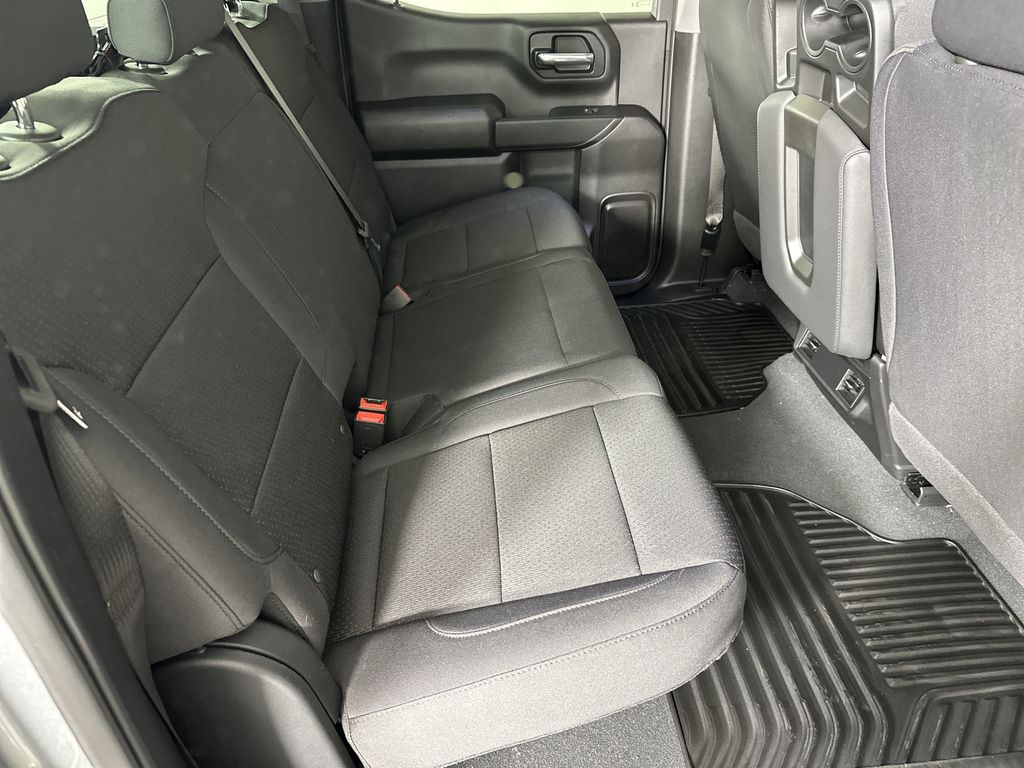 new 2025 GMC Sierra 1500 car, priced at $50,305