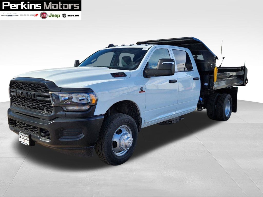 new 2024 Ram 3500 car, priced at $80,074