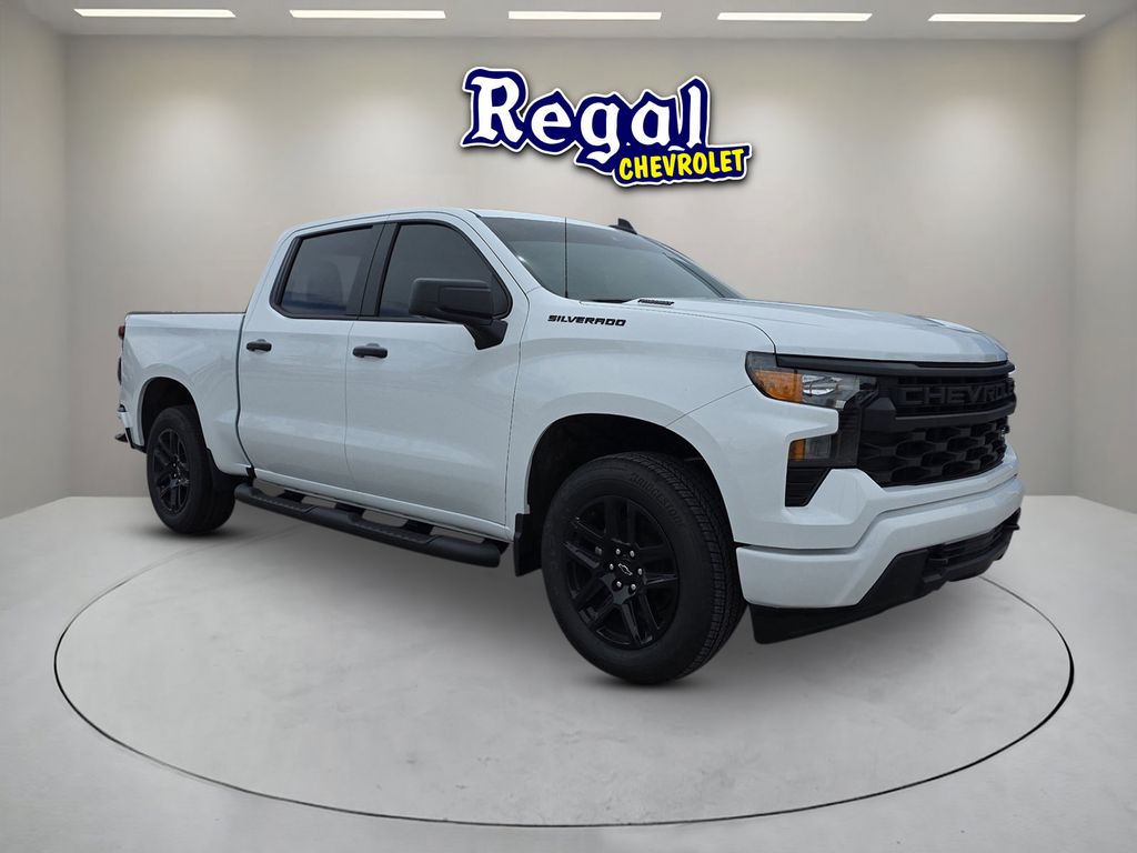 new 2025 Chevrolet Silverado 1500 car, priced at $33,930
