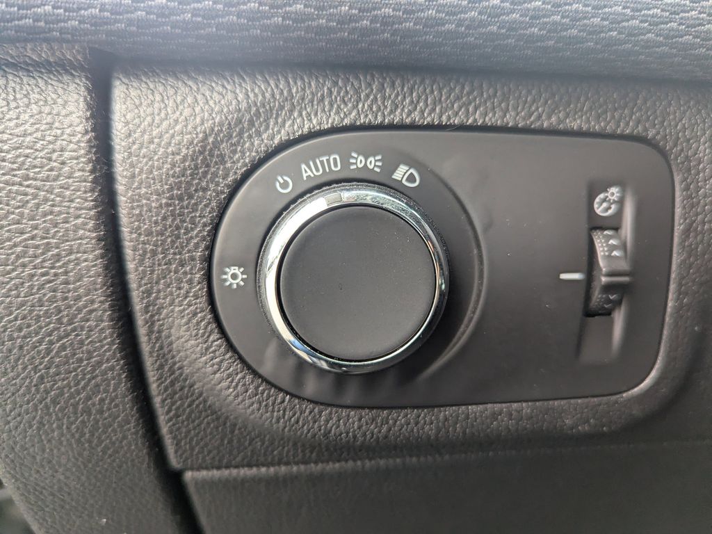 used 2016 Chevrolet Cruze car, priced at $11,391