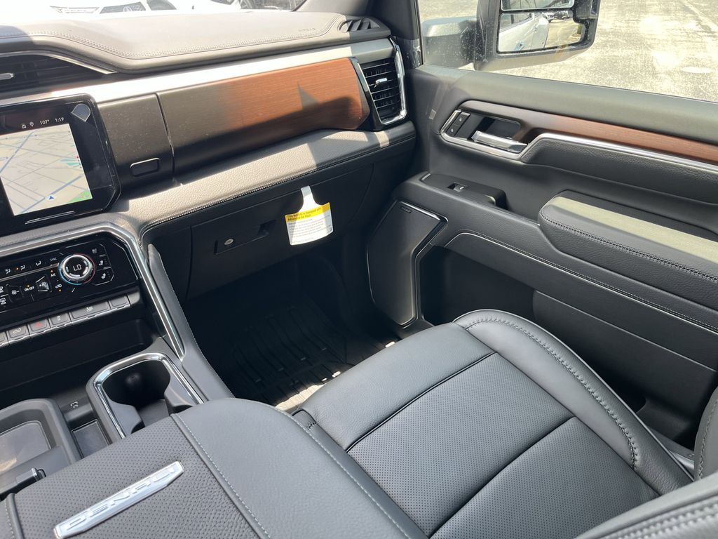 new 2025 GMC Sierra 3500HD car, priced at $92,165