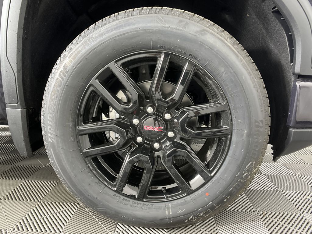 new 2025 GMC Sierra 1500 car, priced at $61,974