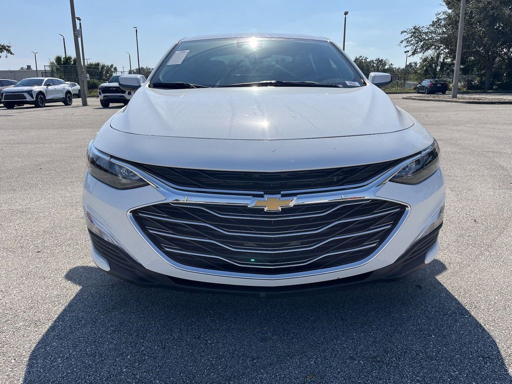 new 2025 Chevrolet Malibu car, priced at $27,245