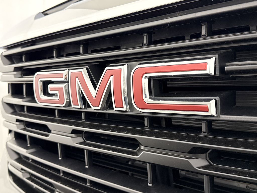 new 2025 GMC Sierra 1500 car, priced at $36,880