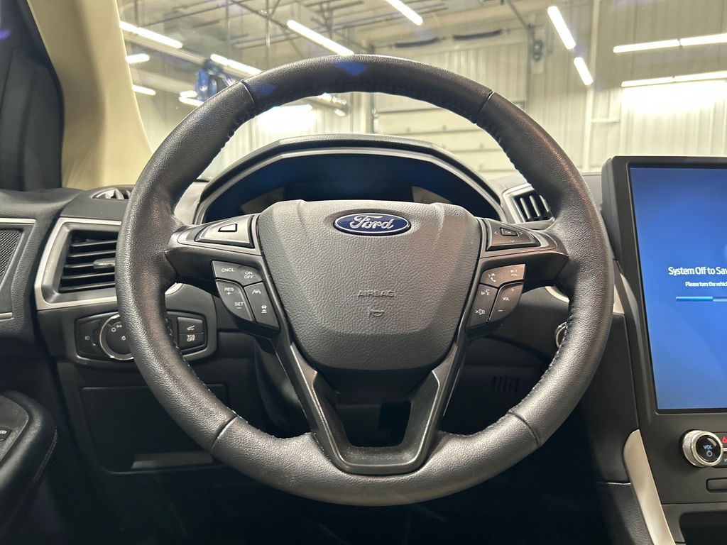 used 2022 Ford Edge car, priced at $28,985