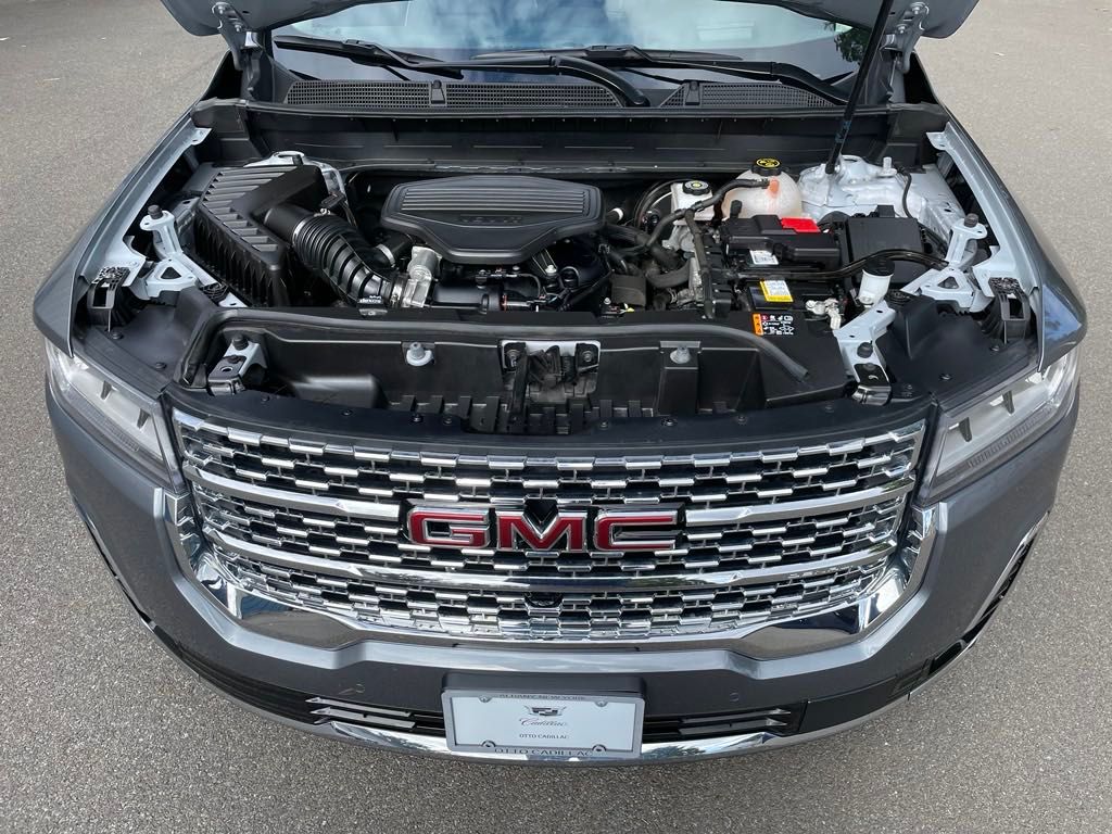 used 2022 GMC Acadia car, priced at $35,300