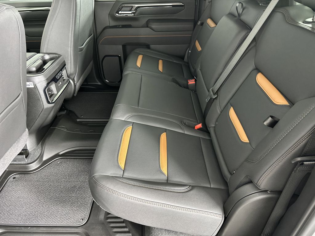 new 2025 GMC Sierra 2500HD car, priced at $87,134