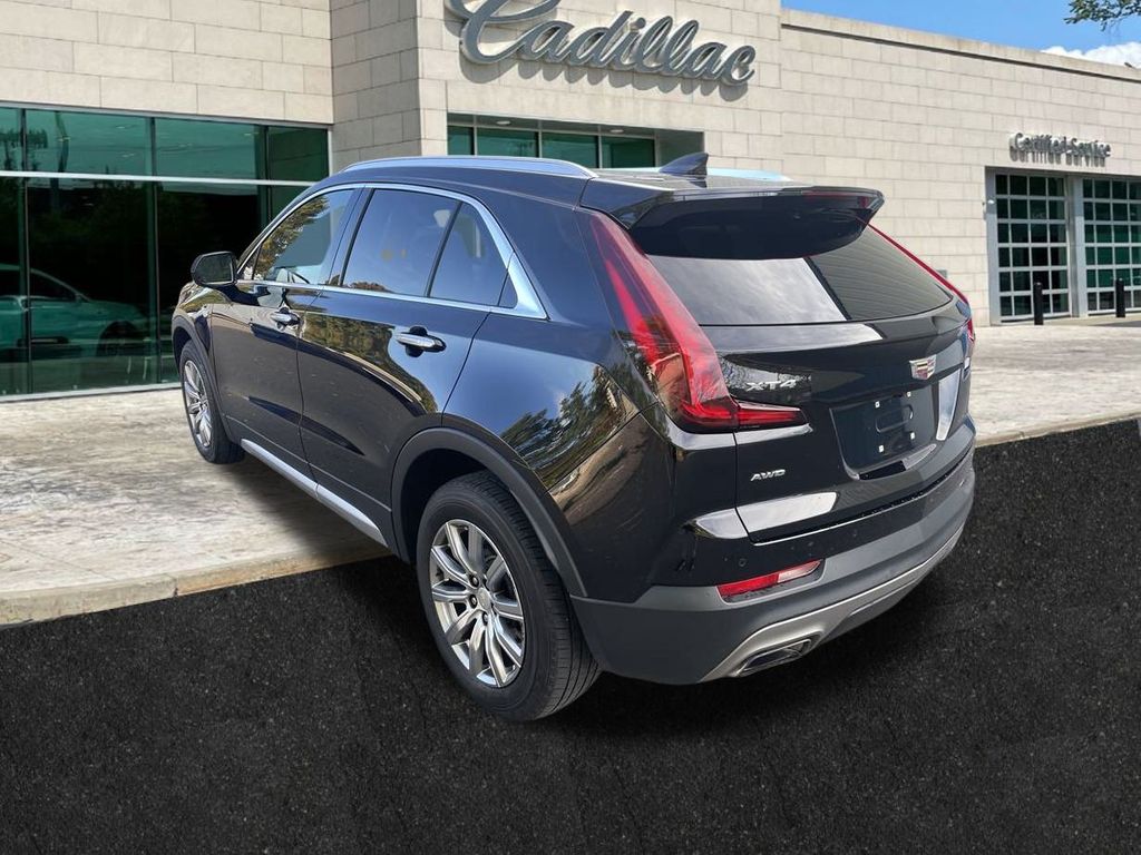 used 2019 Cadillac XT4 car, priced at $20,650