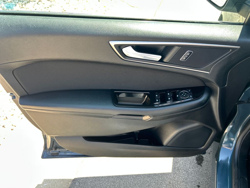 used 2016 Ford Edge car, priced at $17,352