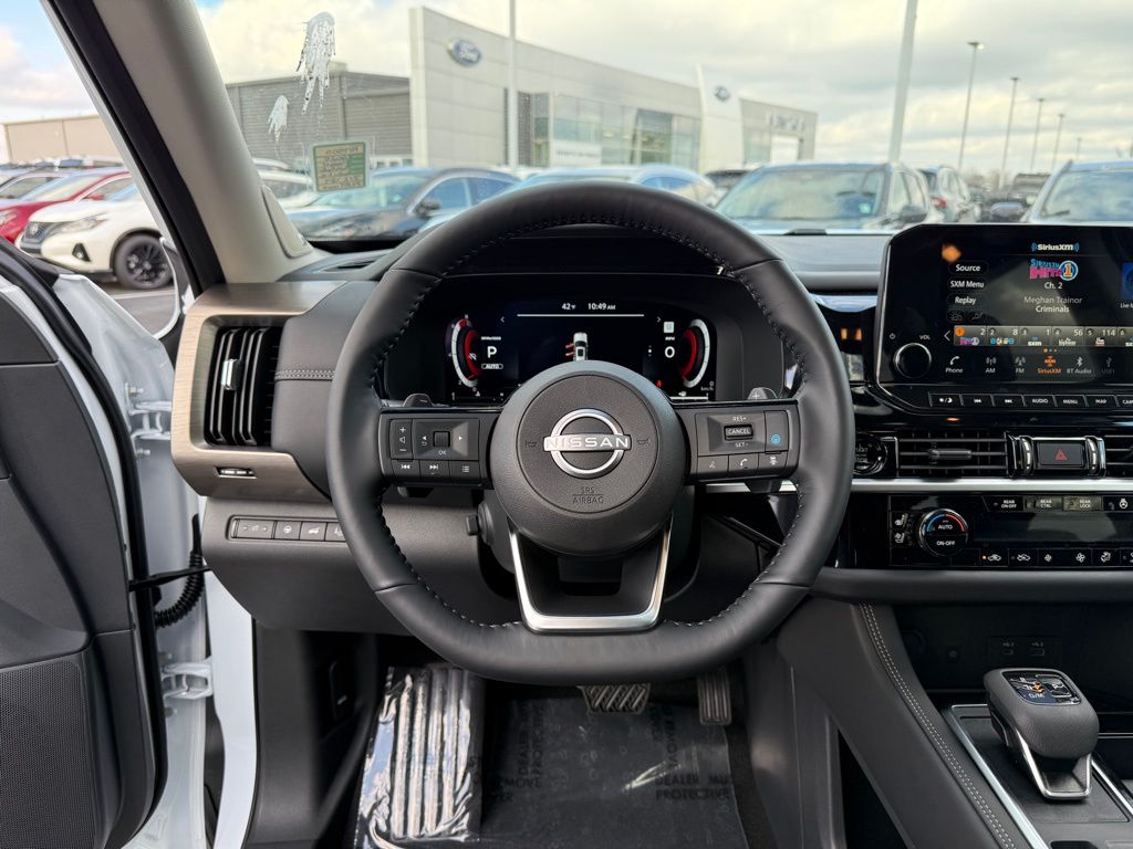 new 2025 Nissan Pathfinder car, priced at $50,017