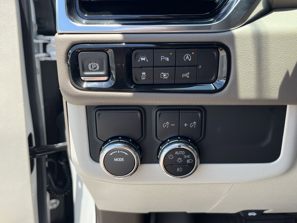 new 2025 GMC Yukon car, priced at $83,290