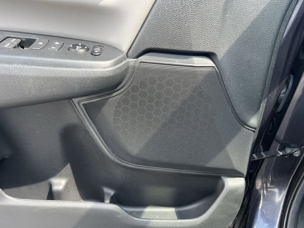used 2019 Honda CR-V car, priced at $21,992