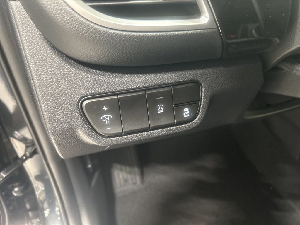 new 2026 Kia Seltos car, priced at $27,108