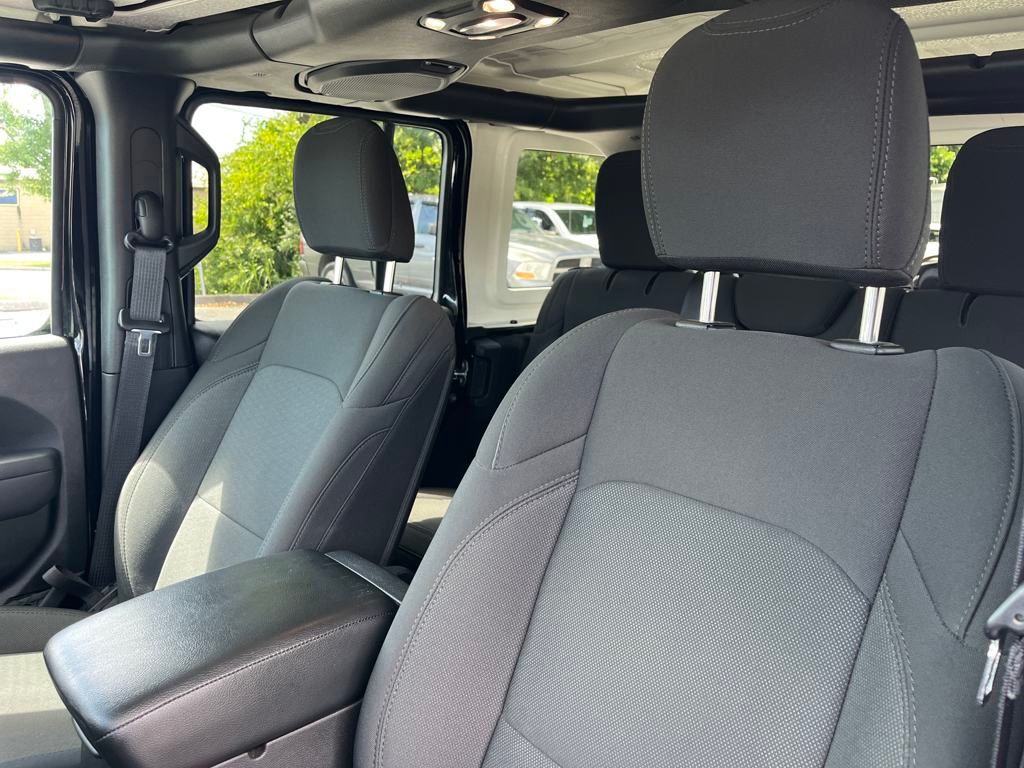 used 2022 Jeep Wrangler car, priced at $28,100