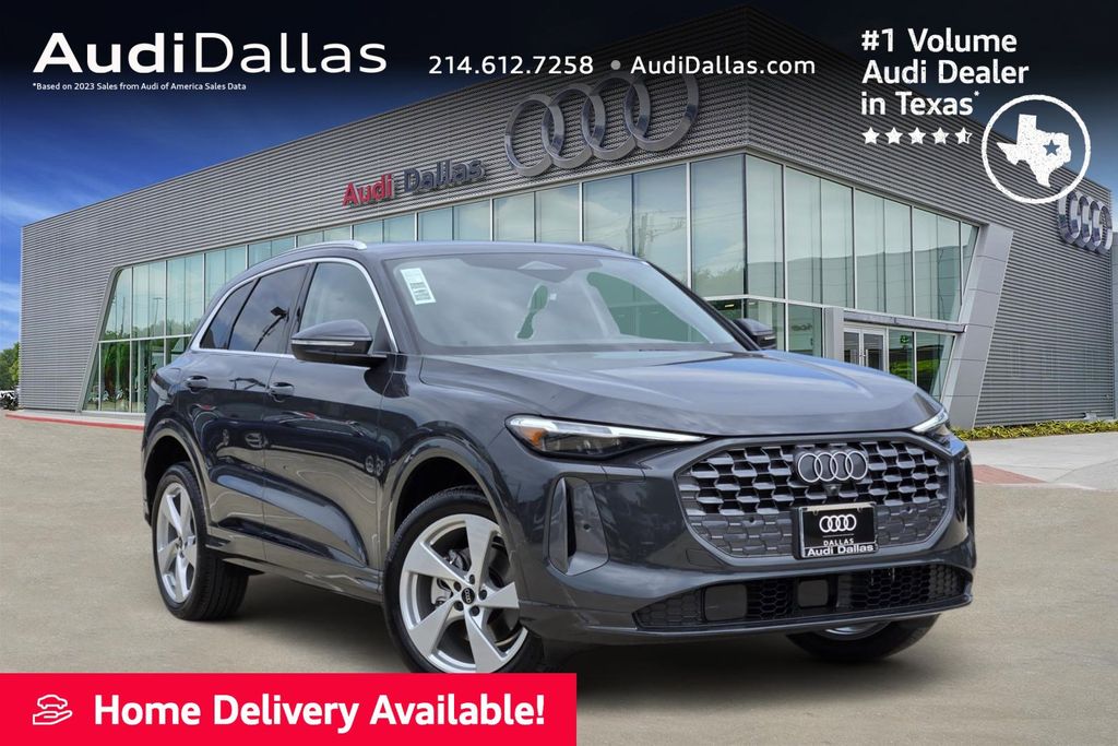 new 2025 Audi Q5 car, priced at $61,300