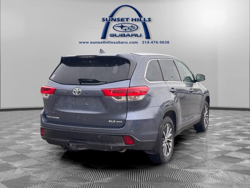 used 2019 Toyota Highlander car, priced at $22,854