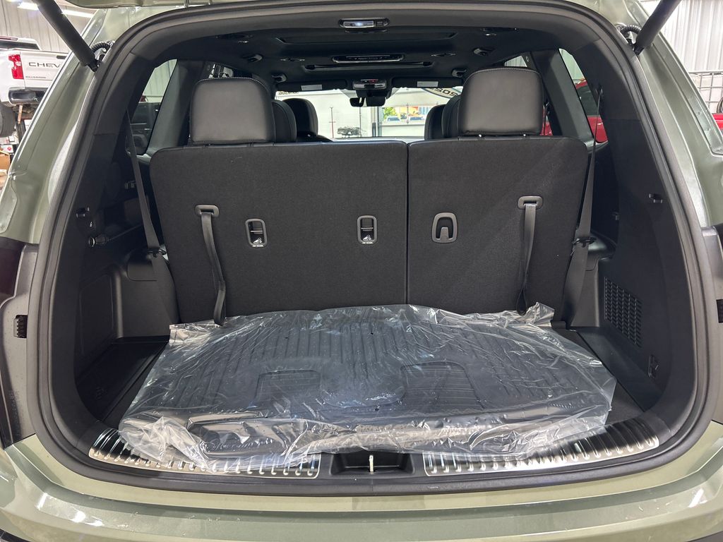 new 2025 Kia Telluride car, priced at $50,555