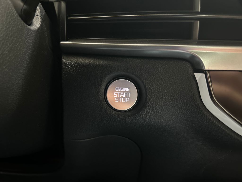 new 2025 Kia Sorento car, priced at $41,453