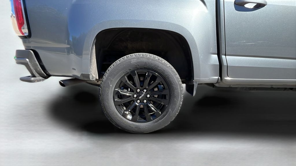 used 2022 GMC Canyon car, priced at $31,400