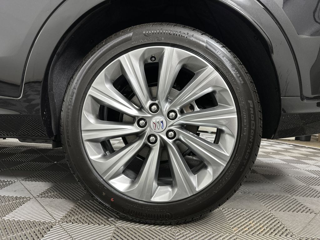 new 2025 Buick Envista car, priced at $29,495