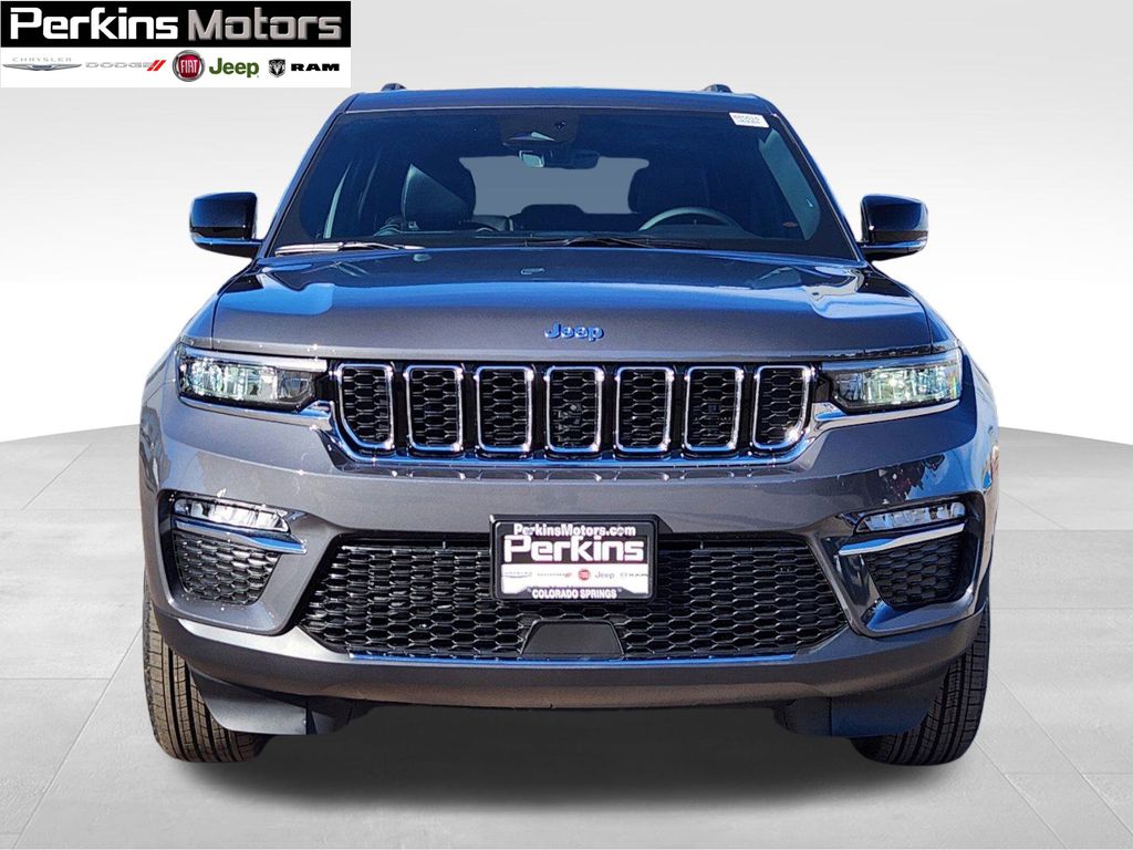 new 2025 Jeep Grand Cherokee car, priced at $52,869