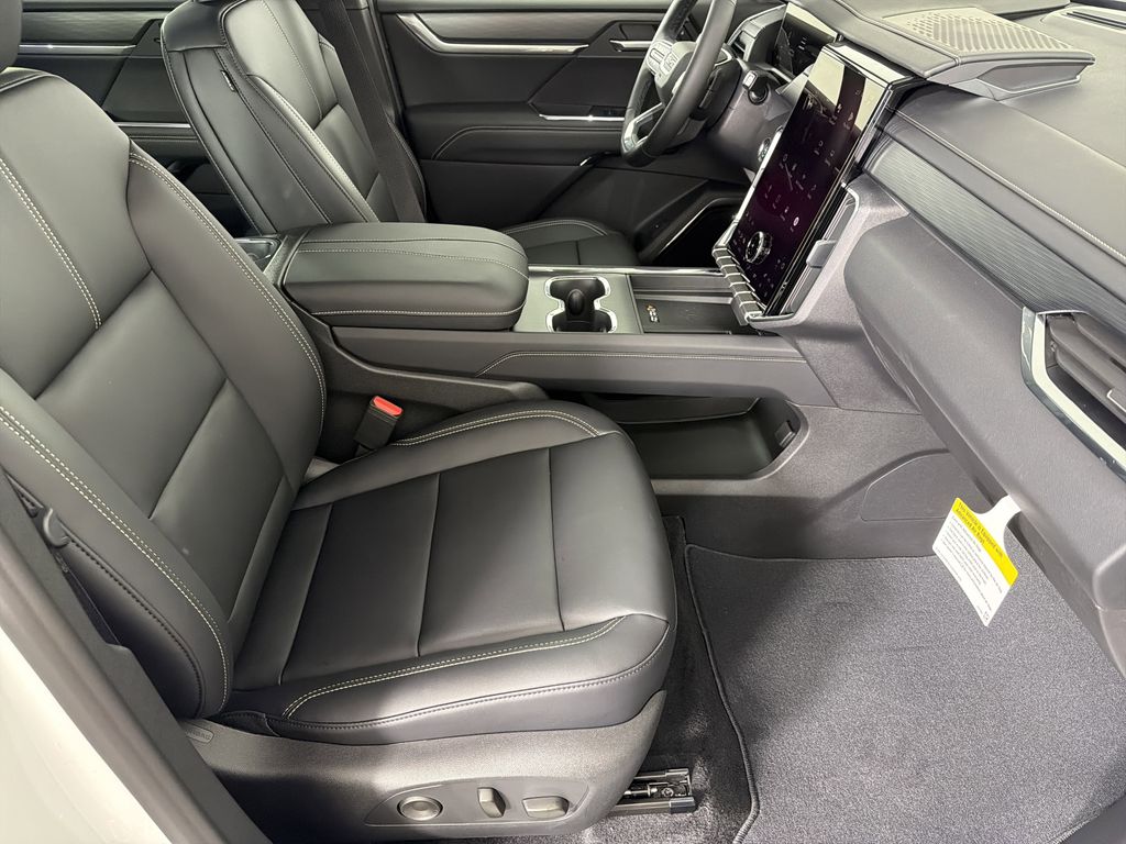 new 2026 GMC Acadia car, priced at $51,625