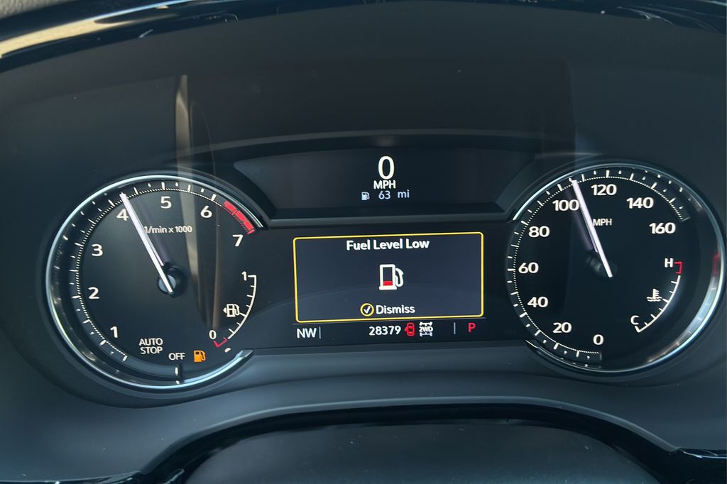used 2024 Cadillac XT5 car, priced at $35,400