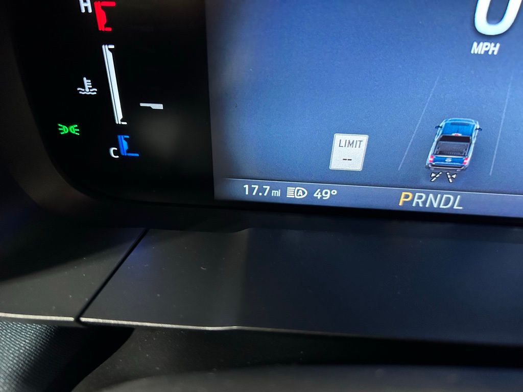 new 2025 Ford Maverick car, priced at $39,270