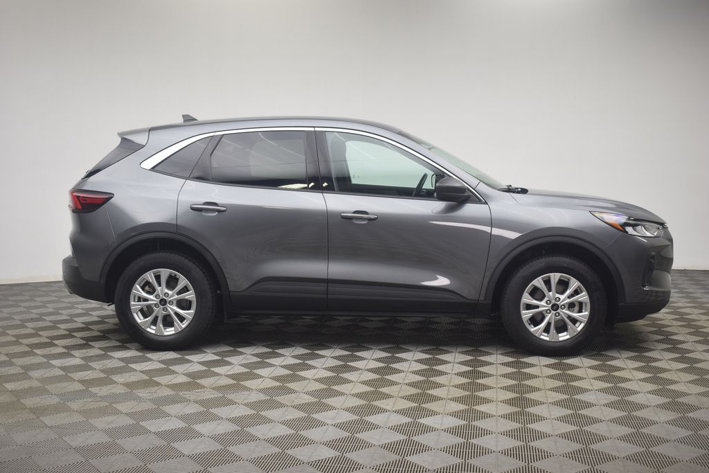 used 2024 Ford Escape car, priced at $18,800