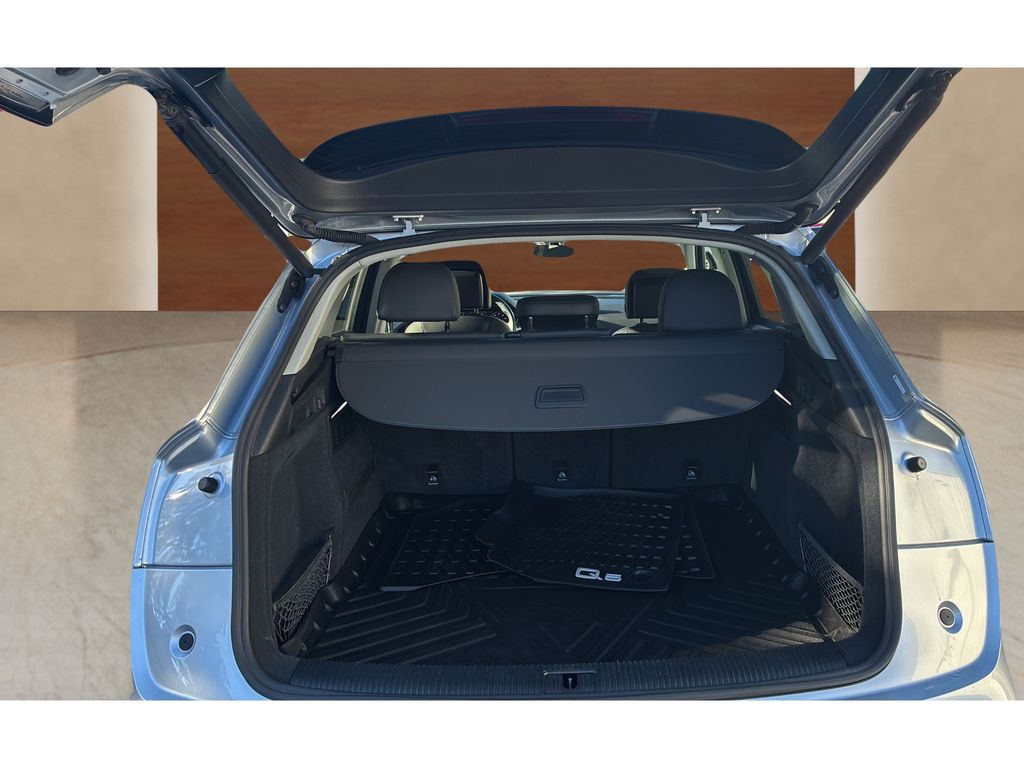 used 2020 Audi Q5 car, priced at $15,900