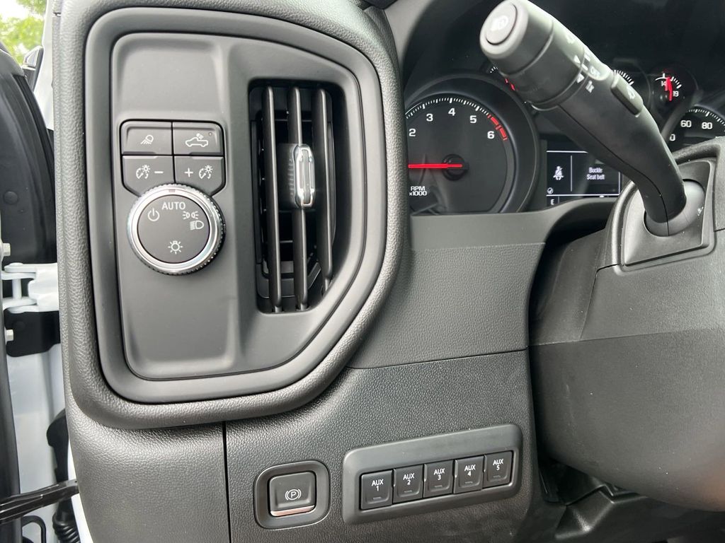 new 2024 GMC Sierra 2500HD car, priced at $44,853