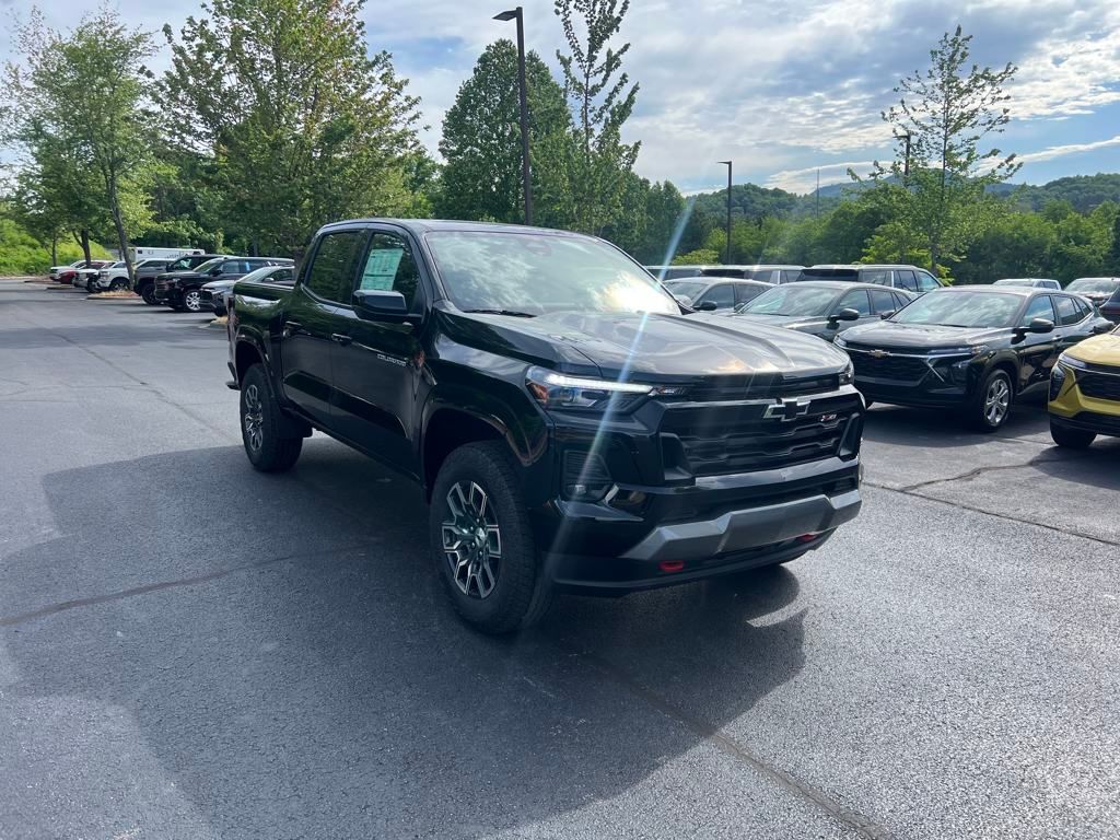 new 2025 Chevrolet Colorado car, priced at $48,040