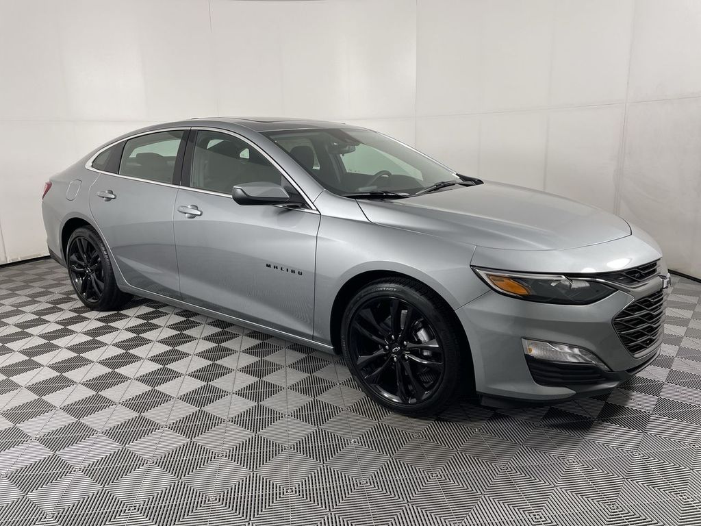 new 2025 Chevrolet Malibu car, priced at $27,490