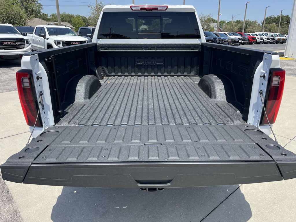 new 2025 GMC Sierra 2500HD car, priced at $88,555