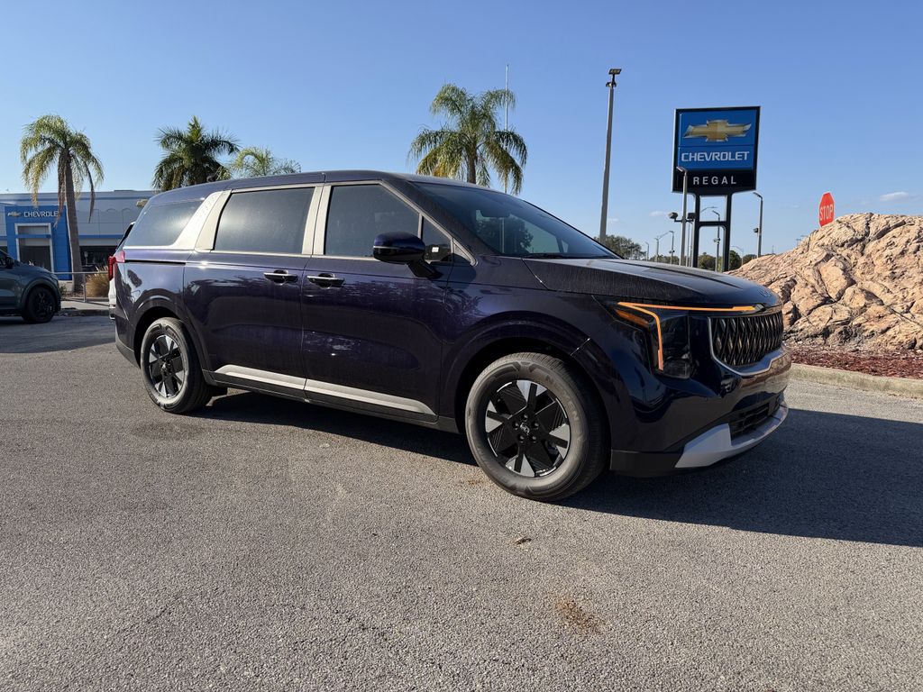 new 2026 Kia Carnival Hybrid car, priced at $38,702