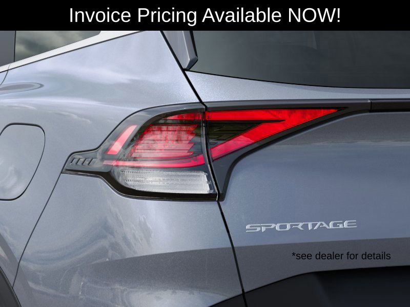 new 2025 Kia Sportage car, priced at $30,915