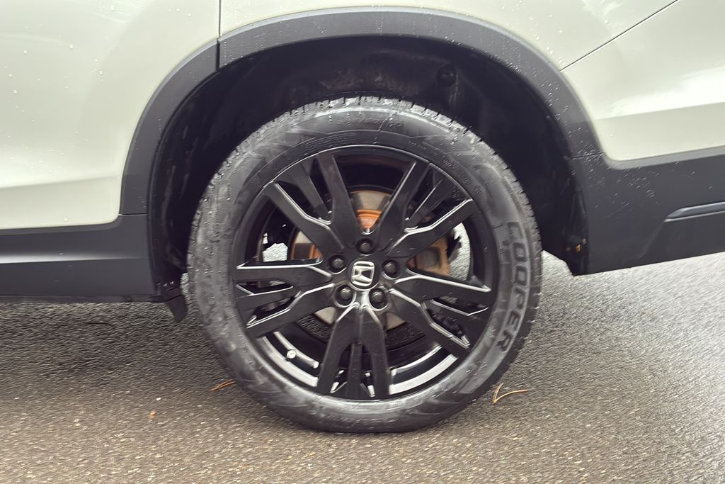 used 2021 Honda Pilot car, priced at $23,500