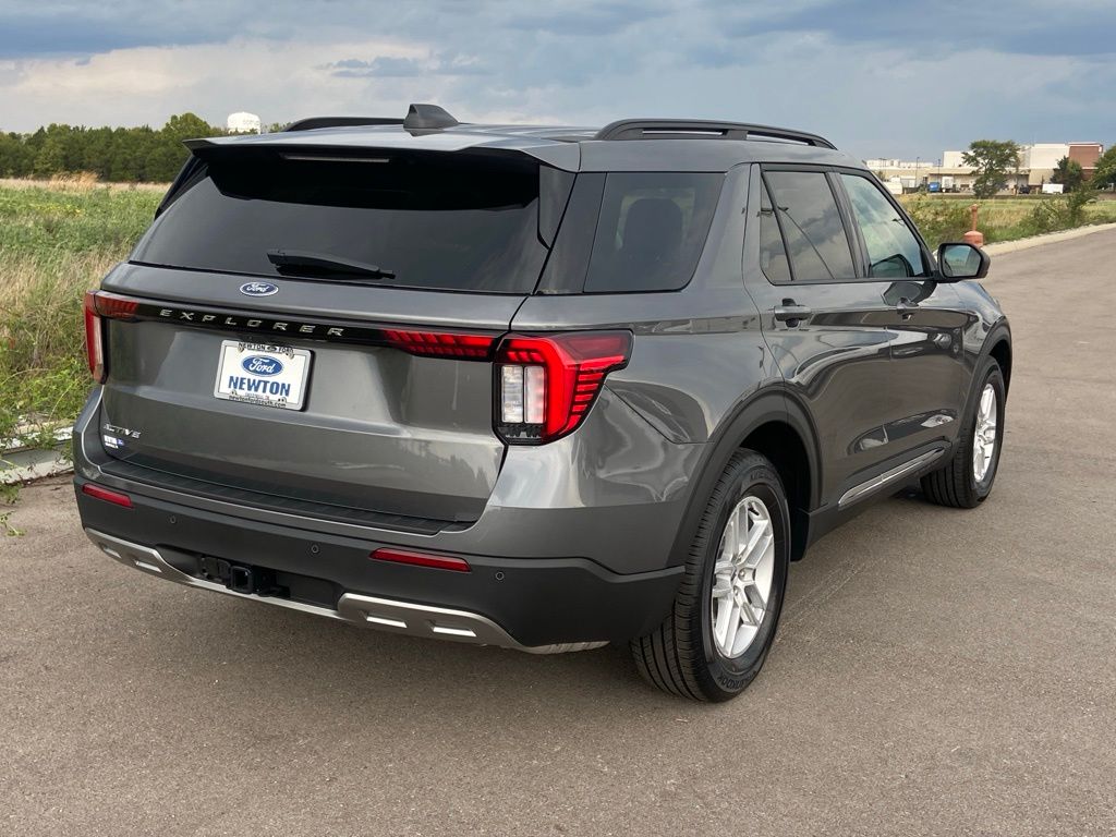 new 2025 Ford Explorer car, priced at $41,538