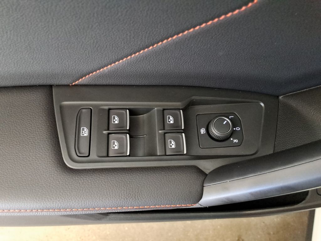 used 2024 Volkswagen Tiguan car